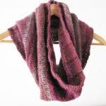 Chuncky Hand Knitted Cowl ..